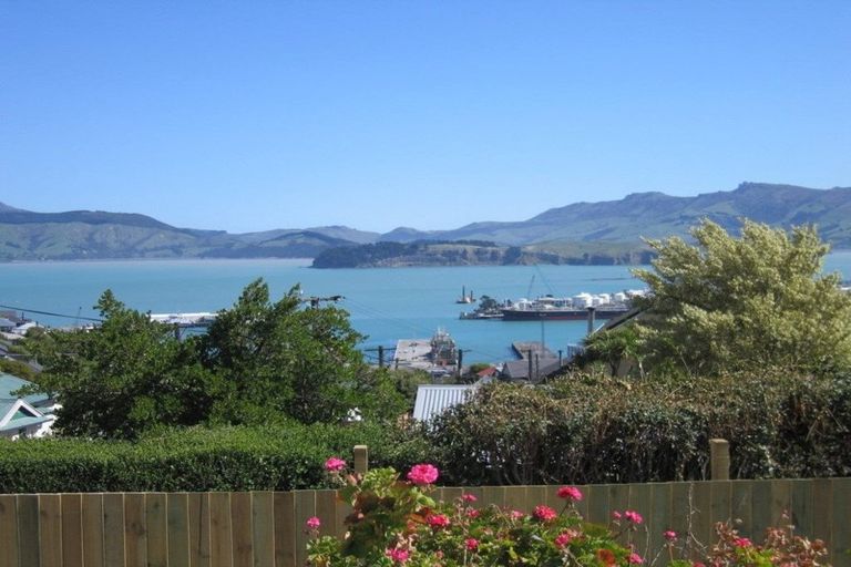 Photo of property in 3 Brenchley Road, Lyttelton, 8082