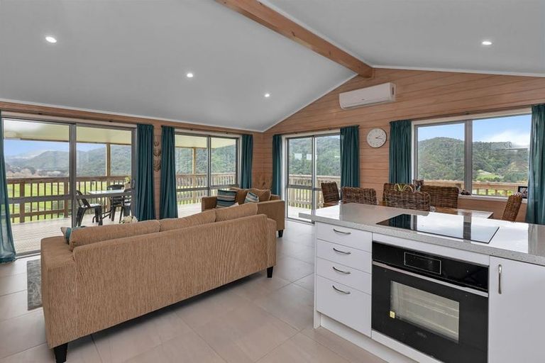 Photo of property in Bellevue Way, Otaika, Whangarei, 0170