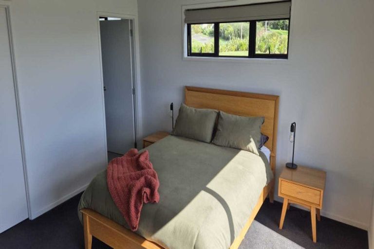 Photo of property in 330 Cable Bay Block Road, Cable Bay, 0420