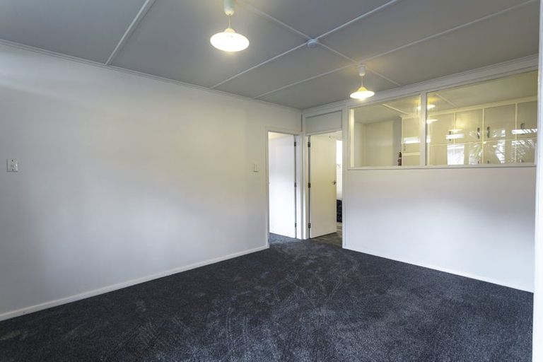 Photo of property in 30-32 Delaney Drive, Stokes Valley, Lower Hutt, 5019