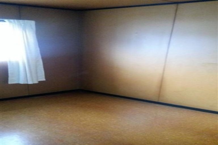 Photo of property in 32 Brentford Place, Manurewa, Auckland, 2102