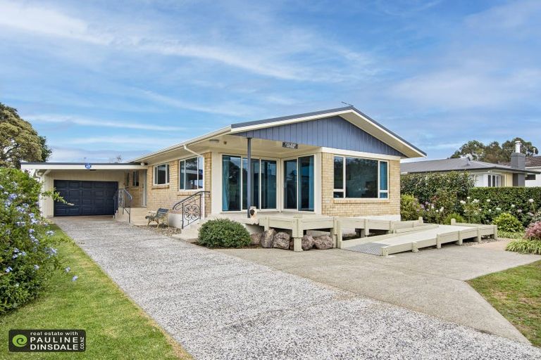 Photo of property in 14 Kowhai Park Road, Maunu, Whangarei, 0110