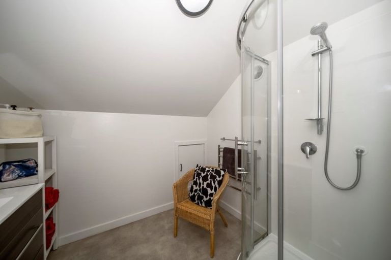 Photo of property in 191 Tukapa Street, Westown, New Plymouth, 4310