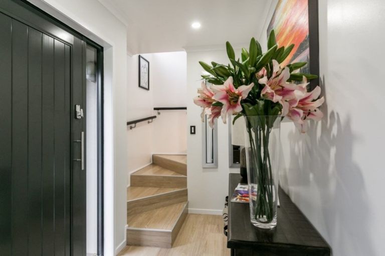 Photo of property in 39 Margaret Avenue, Havelock North, 4130