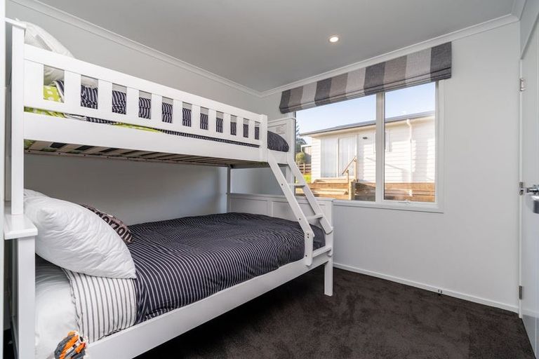 Photo of property in 24b Northcoast Place, Mangawhai Heads, Mangawhai, 0505