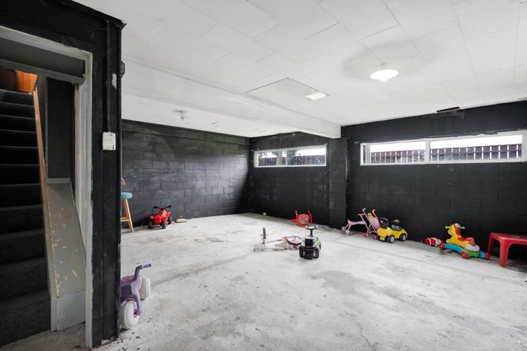 Photo of property in 180 Parklands Avenue, Bell Block, New Plymouth, 4312