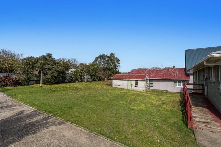 Photo of property in 12 Howell Road, Taneatua, 3123