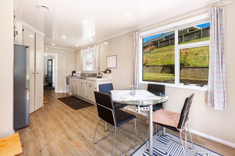 Photo of property in 48 Te Pene Avenue, Titahi Bay, Porirua, 5022