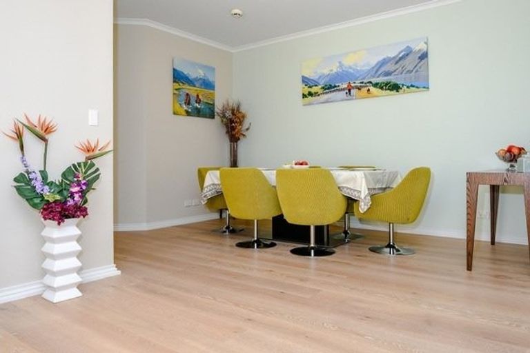 Photo of property in Quay West Apartments, 2803/8 Albert Street, Auckland Central, Auckland, 1010