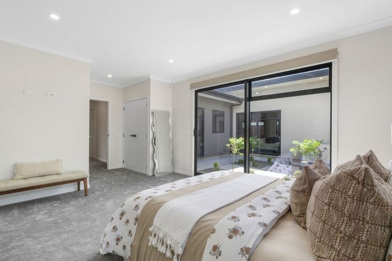 Photo of property in 26 Phoenix Palms Grove, Levin, 5510