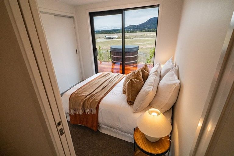 Photo of property in 191 Burdon Loop, Lake Hawea, 9382