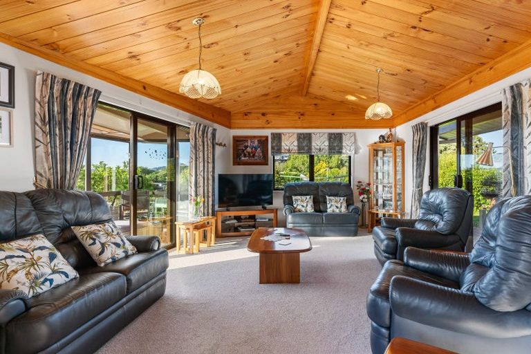 Photo of property in 121 Bruce Wallace Place, Whangamata, 3620