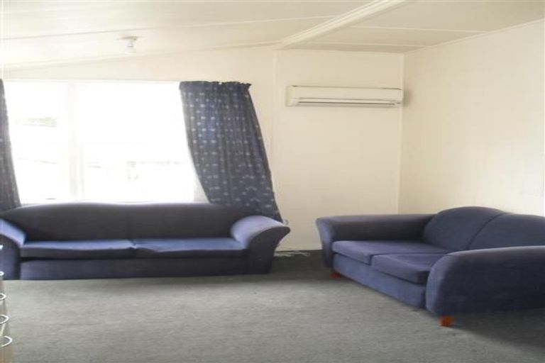 Photo of property in 116 Gore Place, North Dunedin, Dunedin, 9016