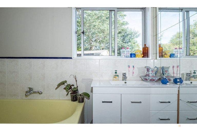 Photo of property in 176 Point Bush Road, Waimate, 7979