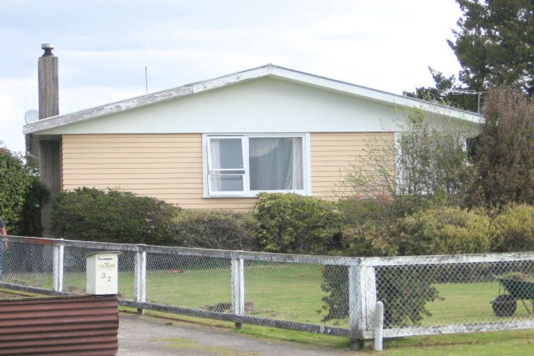Photo of property in 34 Homedale Street, Pukehangi, Rotorua, 3015