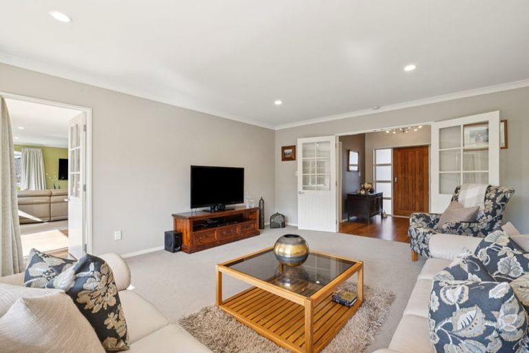 Photo of property in 123 Butcher Road, Pukekohe, 2120