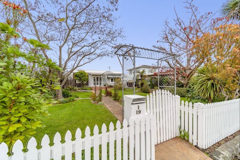 Photo of property in 1/19 Lannie Place, Greenmeadows, Napier, 4112