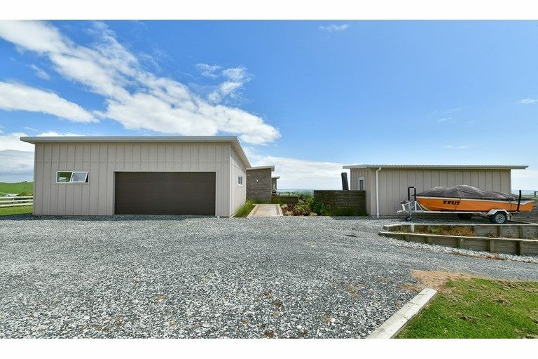 Photo of property in 3354 Kaipara Coast Highway, Glorit, Warkworth, 0984