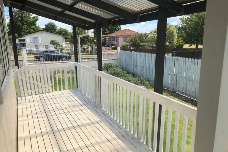 Photo of property in 27 Penion Drive, Flat Bush, Auckland, 2023