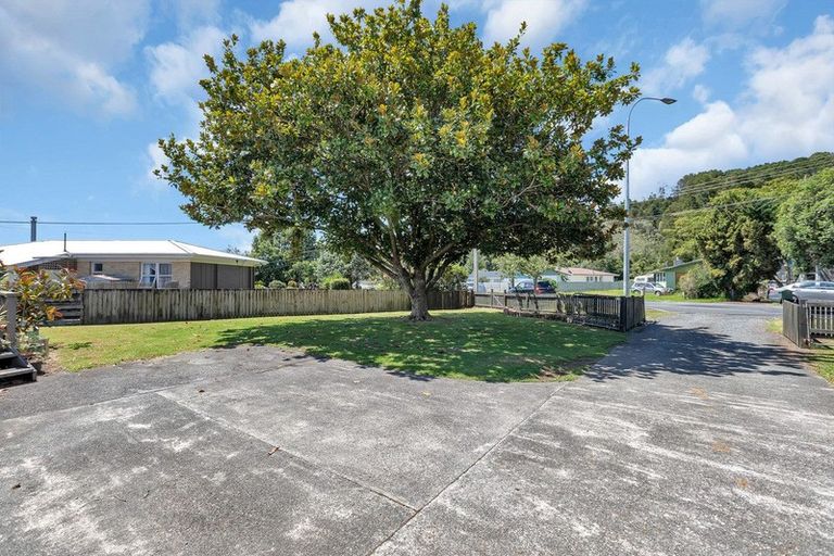 Photo of property in 136 George Street, Hikurangi, 0114