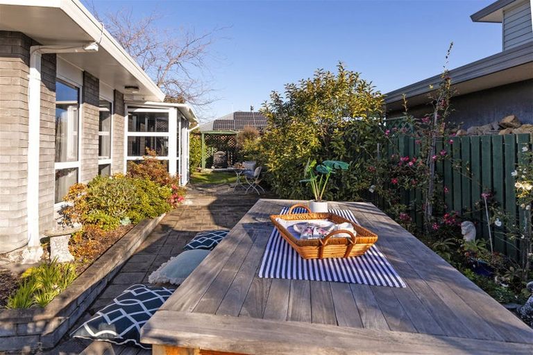 Photo of property in 8a Robalan Place, Redwoodtown, Blenheim, 7201