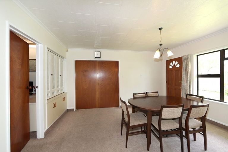 Photo of property in 243a Warwick Road, Mayfair, Hastings, 4122