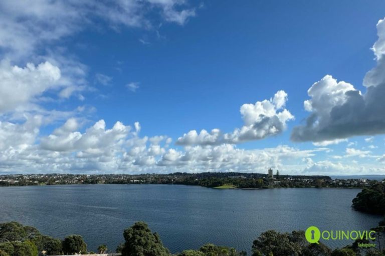 Photo of property in 2b/6 The Promenade, Takapuna, Auckland, 0622