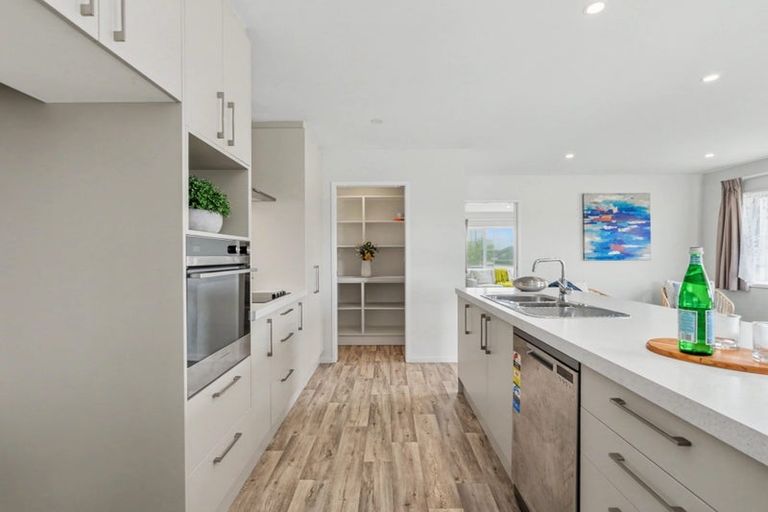 Photo of property in 39 Northmoor Boulevard, Rolleston, 7615