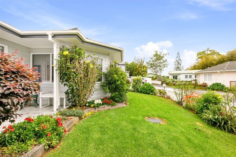 Photo of property in 299b Glengarry Road, Glen Eden, Auckland, 0602