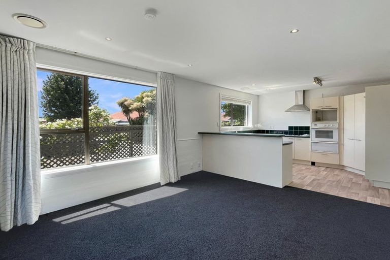 Photo of property in 145b Yaldhurst Road, Sockburn, Christchurch, 8042