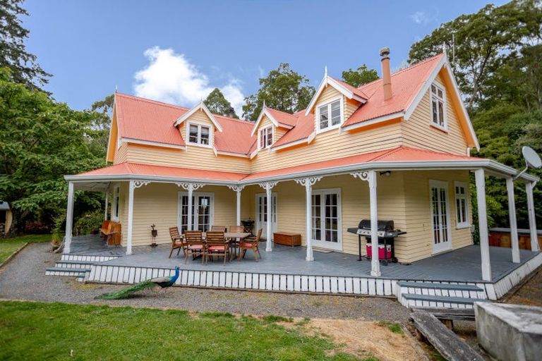 Photo of property in 16 Wahipai Close, Dannevirke, 4977