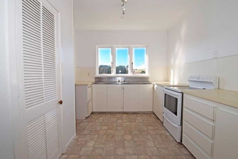 Photo of property in 14/199 Birdwood Road, Massey, Auckland, 0614