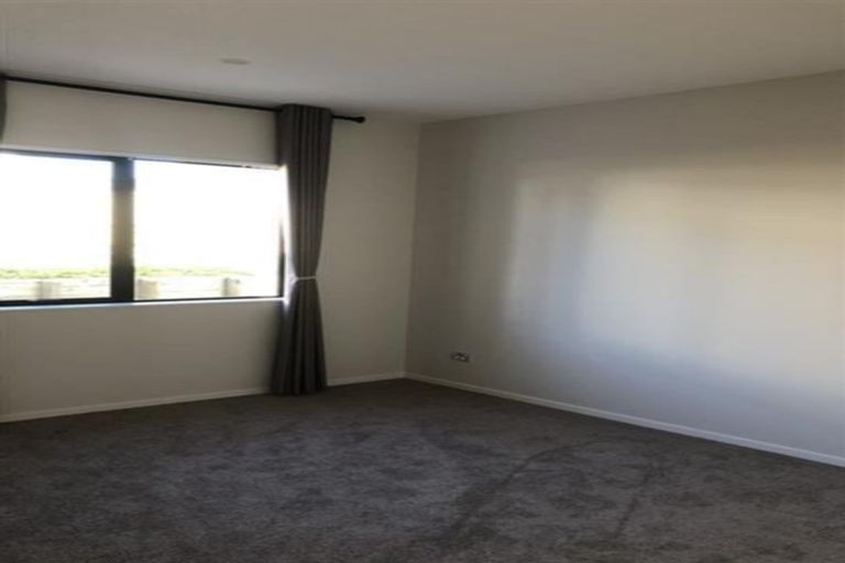 Photo of property in 20 Lisnoble Road, Flat Bush, Auckland, 2019