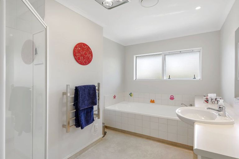 Photo of property in 9 Gresham Place, Taradale, Napier, 4112