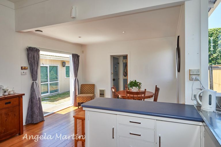 Photo of property in 83 Lyndhurst Street, Takaro, Palmerston North, 4412