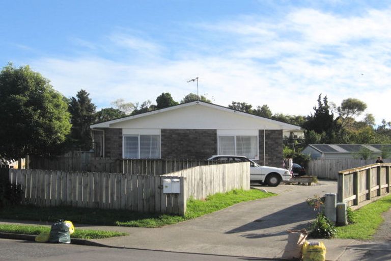 Photo of property in 43a Hookway Grove, Paraparaumu, 5032