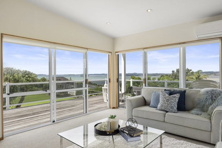 Photo of property in 193 Sandspit Road, Shelly Park, Auckland, 2014