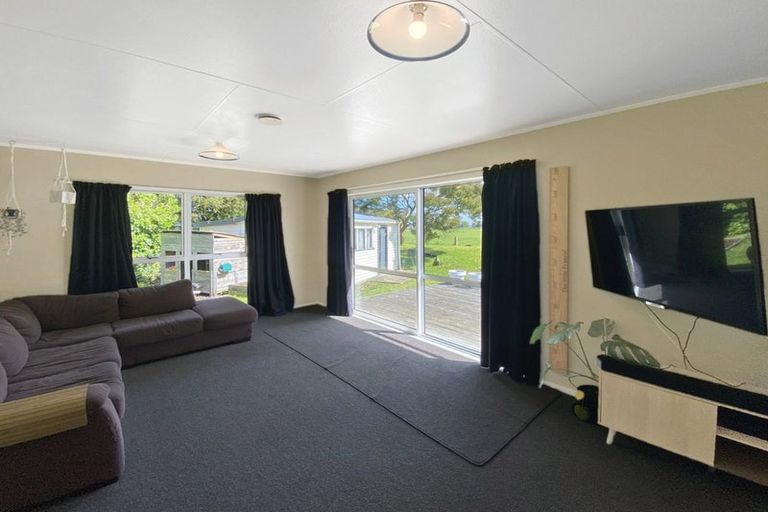 Photo of property in 97 Benmore Avenue, Cloverlea, Palmerston North, 4412