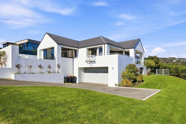 Photo of property in 60 Glenstrae Road, Redcliffs, Christchurch, 8081