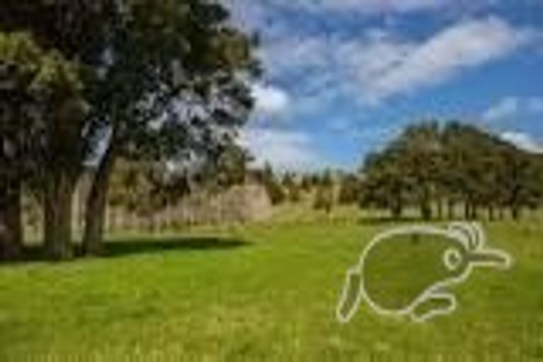 Photo of property in 72 Kaitara Lane, Kaiwaka, 0573