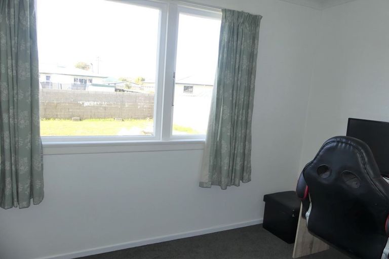 Photo of property in 147 Stobo Street, Grasmere, Invercargill, 9810