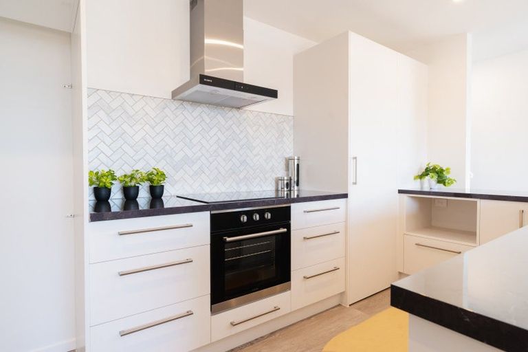 Photo of property in 15 Trudi Place, Green Island, Dunedin, 9018