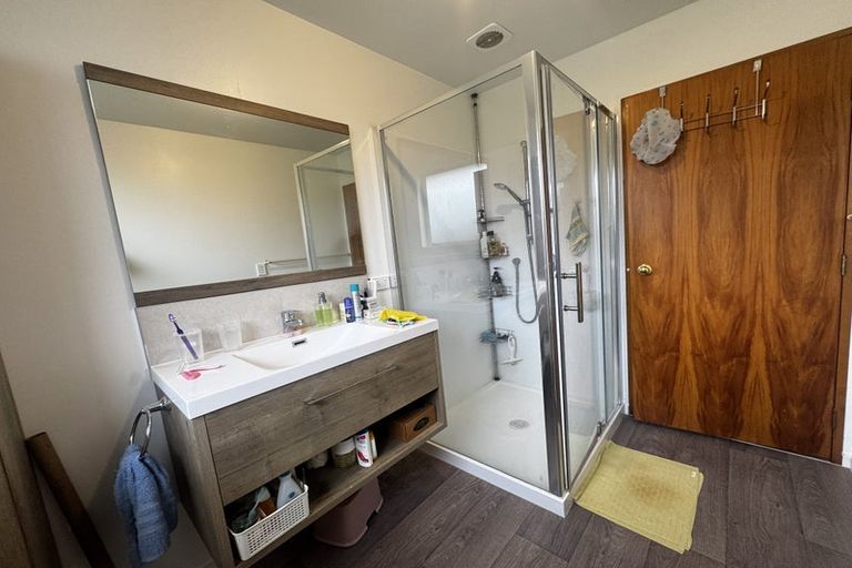 Photo of property in 17 Abingdon Court, Avonhead, Christchurch, 8042