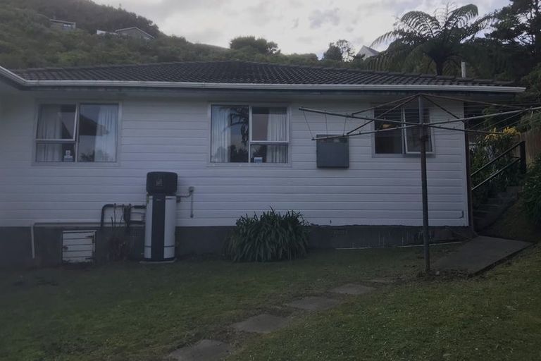 Photo of property in 18b Percy Dyett Drive, Karori, Wellington, 6012