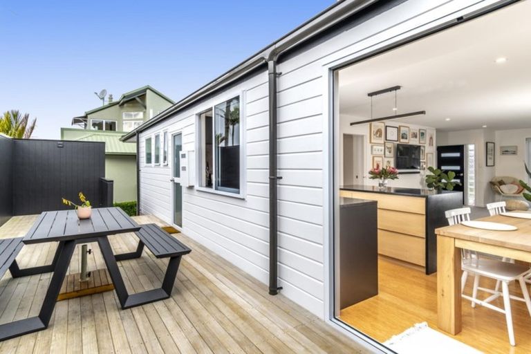 Photo of property in 54 Hinewa Road, Otumoetai, Tauranga, 3110