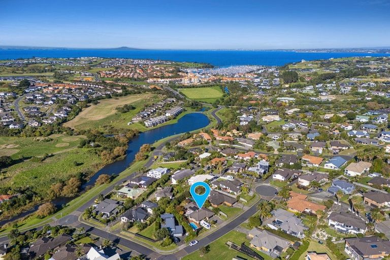 Photo of property in 3 Burwood Terrace, Gulf Harbour, Whangaparaoa, 0930