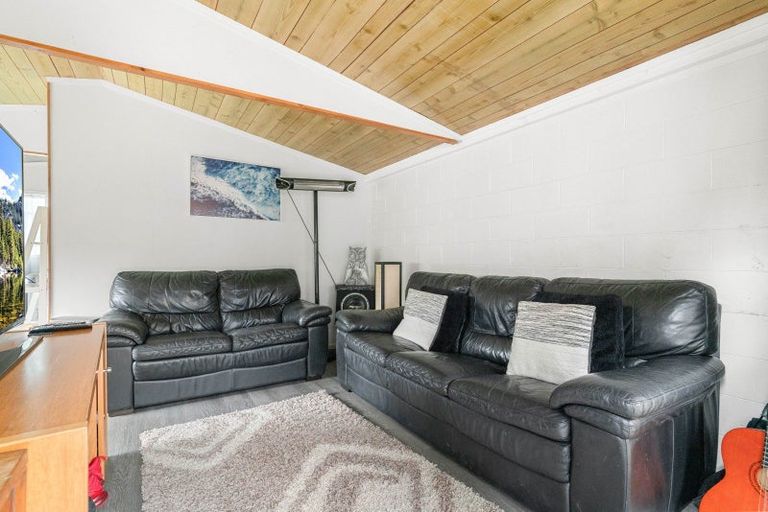 Photo of property in 4 Raupo Place, Tikipunga, Whangarei, 0112