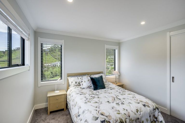 Photo of property in 4 Ridgeway Terrace, Taradale, Napier, 4112
