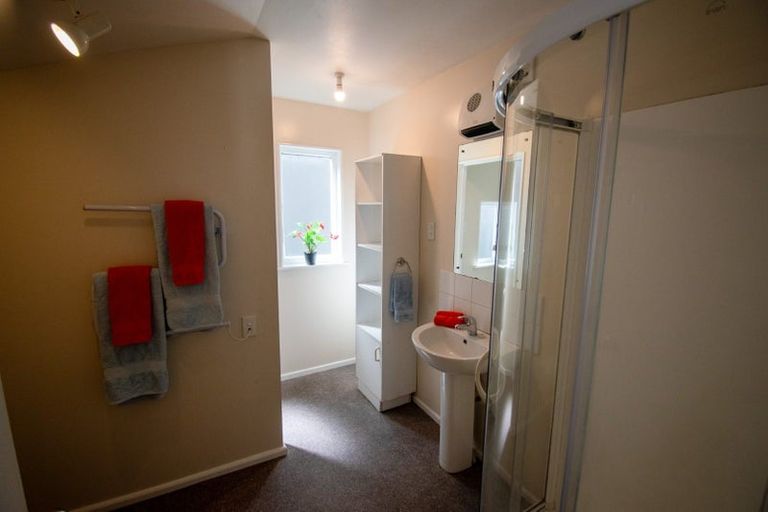 Photo of property in 73 Nursery Road, Phillipstown, Christchurch, 8011