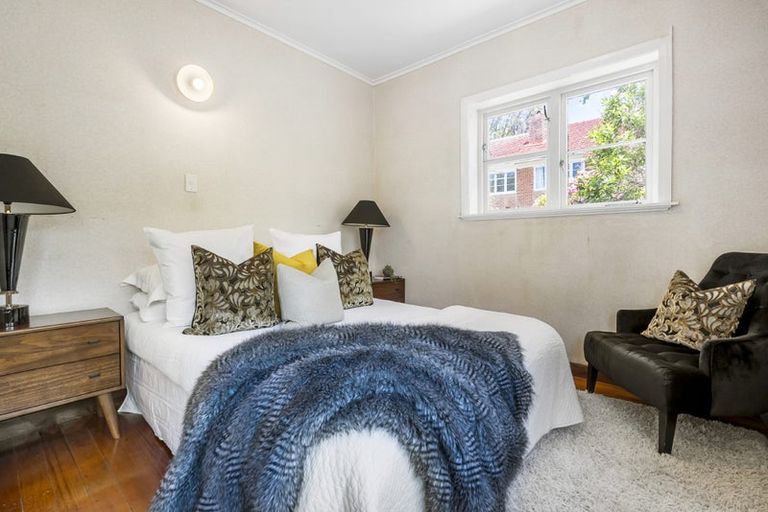 Photo of property in 9c Kerr Street, Devonport, Auckland, 0624